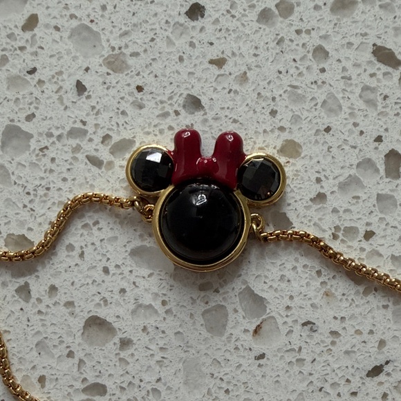 Elegant Disney Gold Bracelet with Red and Black Details Featuring Minnie Mouse - Picture 2 of 4